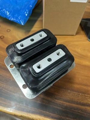 Professional Excavator Hydraulic Foot Pedal Valve for Kato Kawasaki Kobelco Excavator Spare Parts at Manufacturing Plant