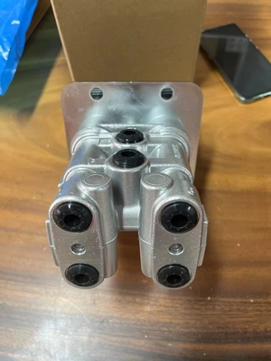 Professional Excavator Hydraulic Foot Pedal Valve for Kato Kawasaki Kobelco Excavator Spare Parts at Manufacturing Plant